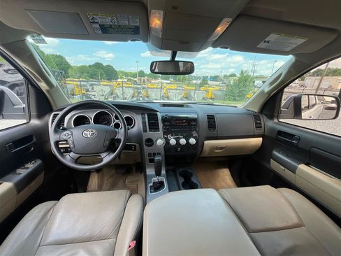 Used 2011 Toyota Tundra 2WD Double Cab w/ SR5 Pkg image 21