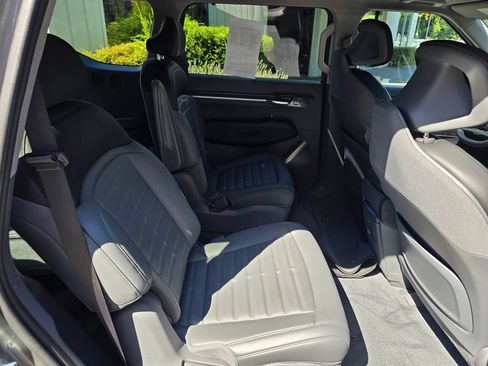 Certified 2024 Kia EV9 Land AWD/4WD image 12