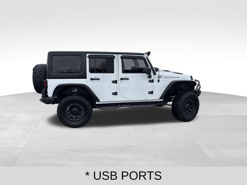 Used 2014 Jeep Wrangler Unlimited Sahara w/ Max Tow Package image 6