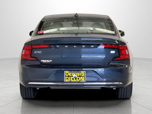 Used 2024 Volvo S90 T8 Ultimate image 6