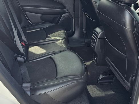 Used 2020 Jeep Compass Latitude image 9