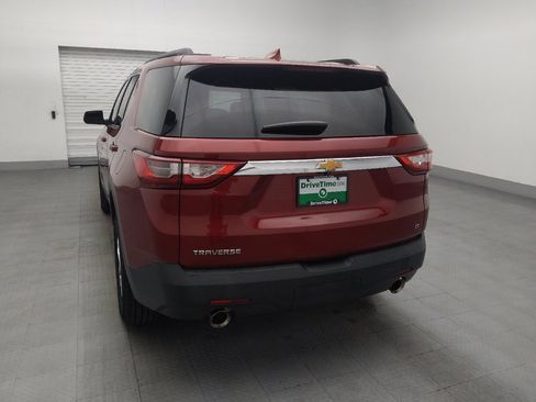 Used 2021 Chevrolet Traverse LT FWD image 6