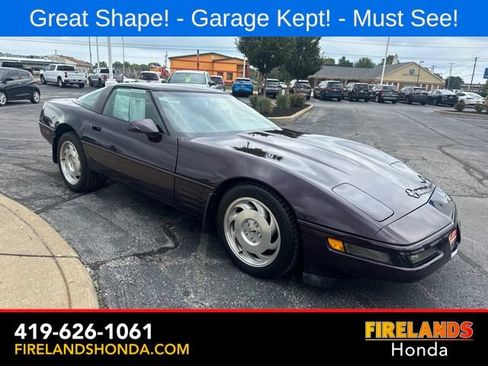 Used 1994 Chevrolet Corvette Coupe RWD image 7