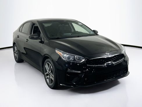 Used 2019 Kia Forte S image 3