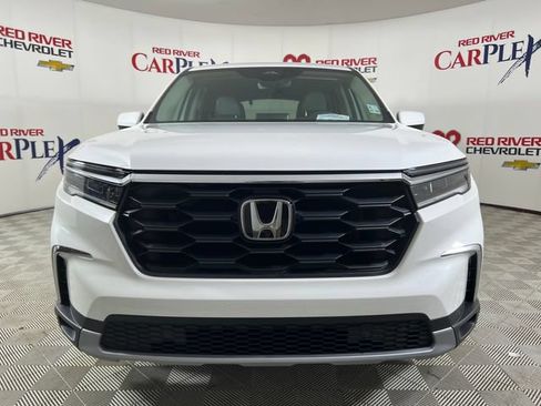 Used 2023 Honda Pilot EX-L image 2