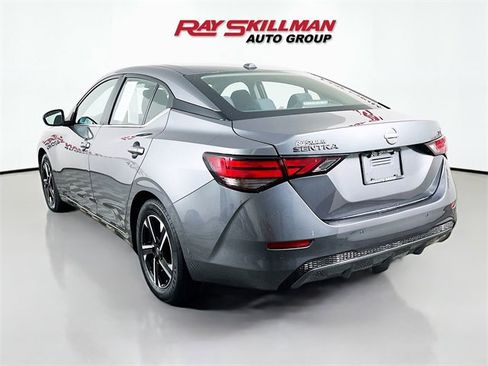 Used 2024 Nissan Sentra SV image 5