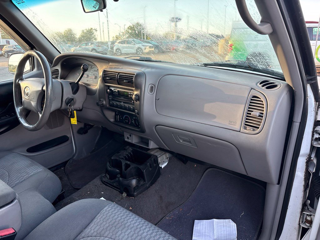 Used 2001 MAZDA B-Series Pickup 2WD Cab Plus B3000 image 10