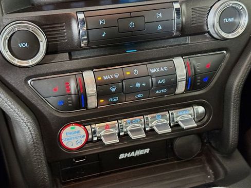 Used 2016 Ford Mustang GT Premium image 19