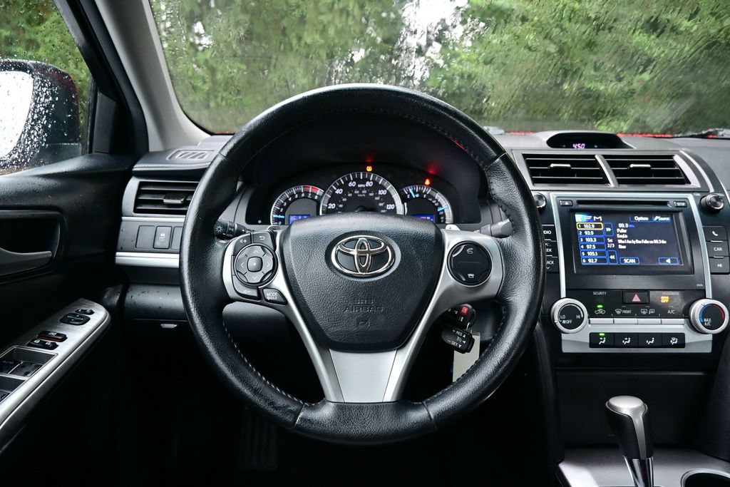 Used 2013 Toyota Camry SE FWD image 27