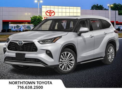 New 2026 Toyota Highlander Platinum image 1