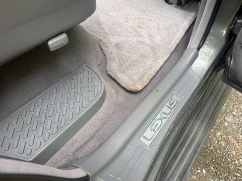 Used 2002 Lexus LX 470 4WD image 65