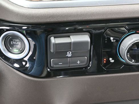 Used 2025 Chevrolet Silverado 1500 LT w/ All Star Edition Plus image 24