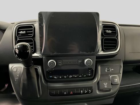 Used 2025 RAM ProMaster 2500 w/ Quick Order Package 22G SLT FWD image 14