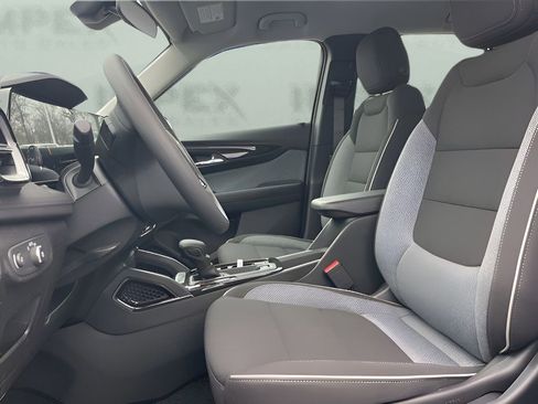 New 2026 Chevrolet TrailBlazer LS FWD image 15
