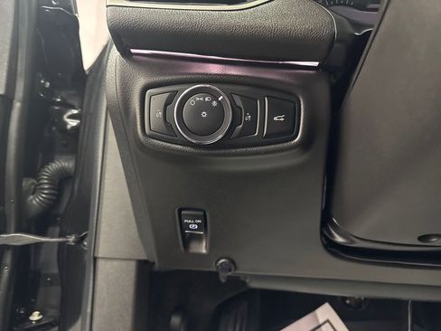 Used 2014 Lincoln MKZ AWD image 11