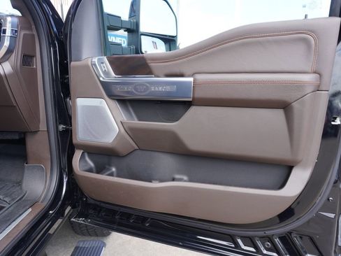 Certified 2024 Ford F250 King Ranch w/ FX4 Off-Road Package AWD/4WD image 30