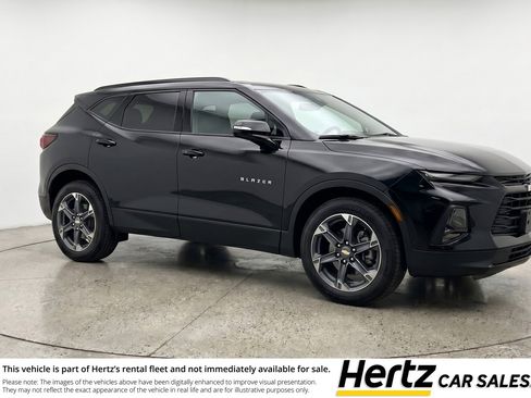 Used 2025 Chevrolet Blazer LT FWD image 1