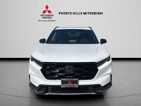 Used 2025 Honda CR-V Sport-L image 2