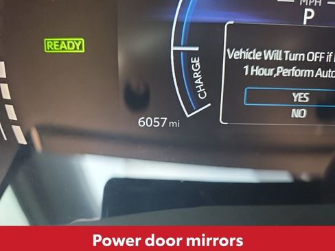 Used 2026 Toyota Camry SE FWD image 25