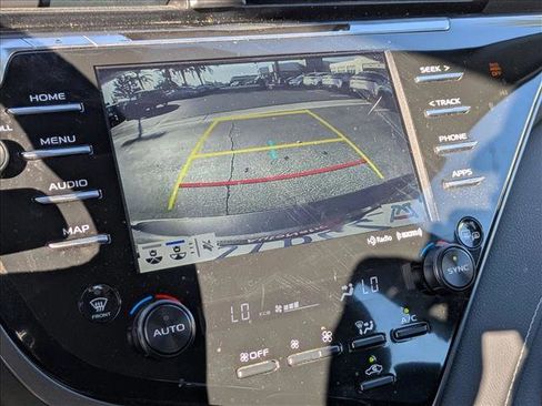 Used 2019 Toyota Camry XSE image 14