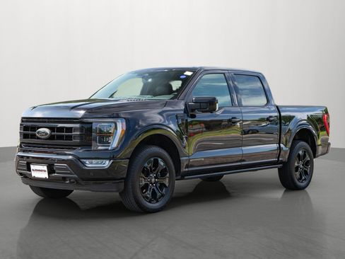 Used 2022 Ford F150 Lariat w/ Equipment Group 502A High AWD/4WD image 3