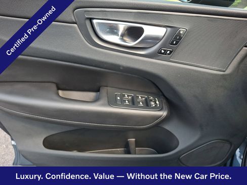 Certified 2024 Volvo XC60 B5 Core w/ Climate Package AWD/4WD image 13