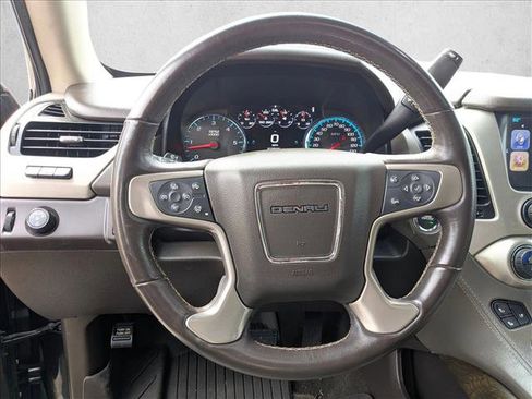 Used 2018 GMC Yukon Denali w/ Denali Ultimate Package image 16