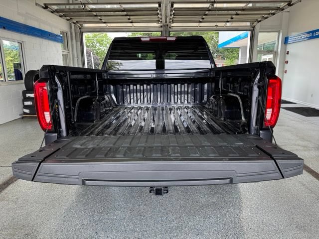 Used 2024 GMC Sierra 1500 SLT AWD/4WD image 10