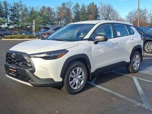New 2026 Toyota Corolla Cross L image 16