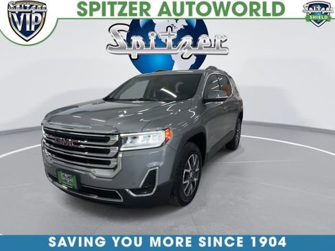 Certified 2023 GMC Acadia SLE w/ Driver Convenience Package image 3