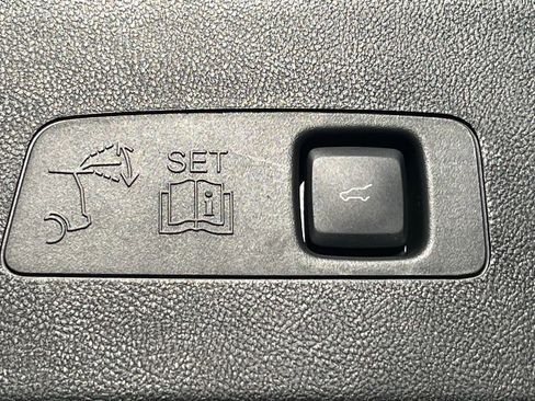 New 2026 Lincoln Corsair Grand Touring image 23