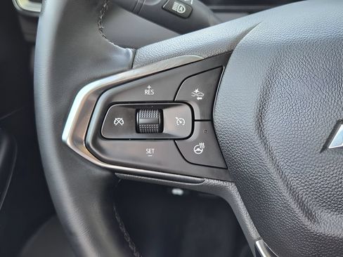 Used 2024 Chevrolet TrailBlazer LT w/ LT Cold Weather Package FWD image 25