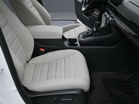 Used 2026 Honda CR-V EX-L image 16