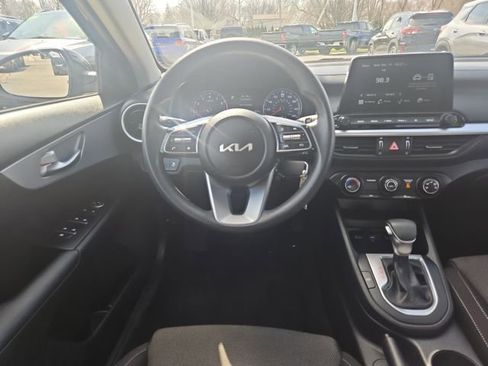 Used 2023 Kia Forte LXS w/ LXS Technology Package image 14