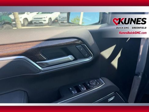 New 2026 GMC Sierra 1500 Elevation w/ Elevation Premium Package AWD/4WD image 10