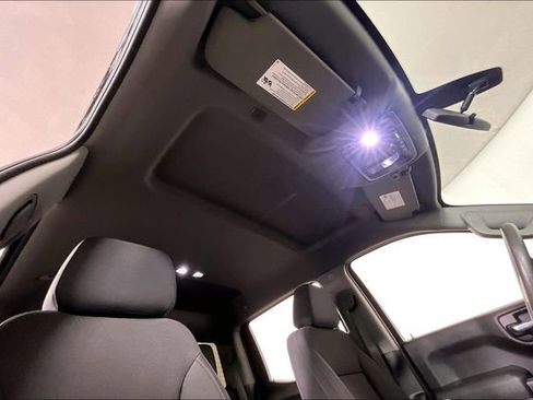 Used 2021 Chevrolet Silverado 1500 Custom Trail Boss image 22