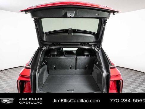 New 2026 Cadillac Lyriq Sport AWD/4WD image 31