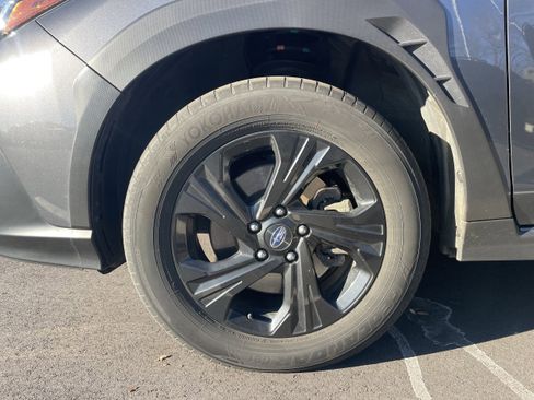 Certified 2024 Subaru Crosstrek 2.0i image 11