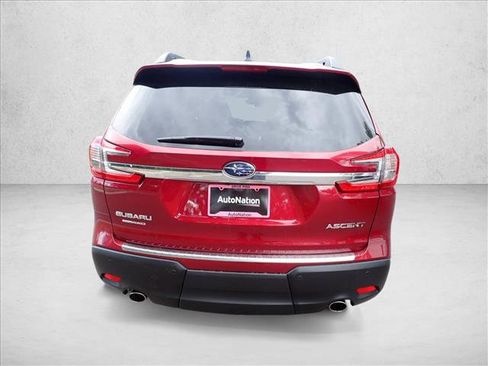 Used 2025 Subaru Ascent Premium AWD/4WD image 3
