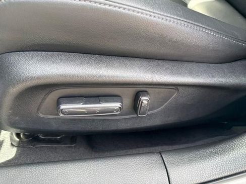 Certified 2024 Honda Civic Touring image 4