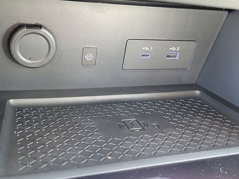 New 2025 Nissan Pathfinder SL w/ Cargo Package image 17