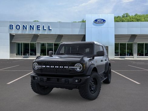 New 2026 Ford Bronco Badlands image 2
