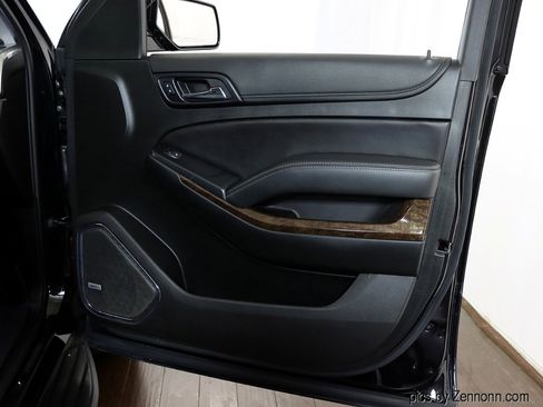 Used 2019 Chevrolet Tahoe LT image 35