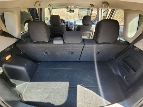 Used 2012 Kia Soul + FWD image 10