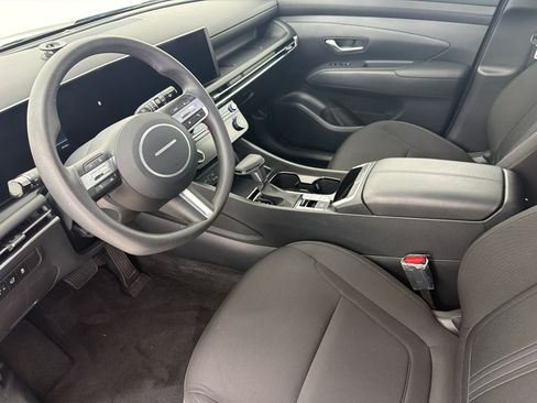 Used 2026 Hyundai Tucson SEL FWD image 4