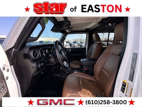 Used 2022 Jeep Wrangler Unlimited Rubicon 4xe w/ Cold Weather Group image 17