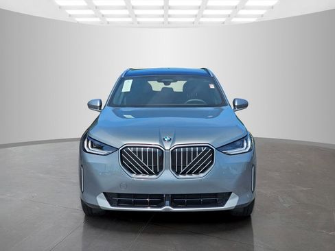 Used 2026 BMW X3 xDrive30 w/ Premium Package image 2