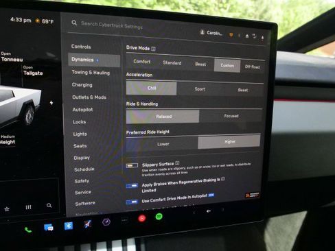 Used 2024 Tesla Cybertruck Cyberbeast AWD/4WD image 9