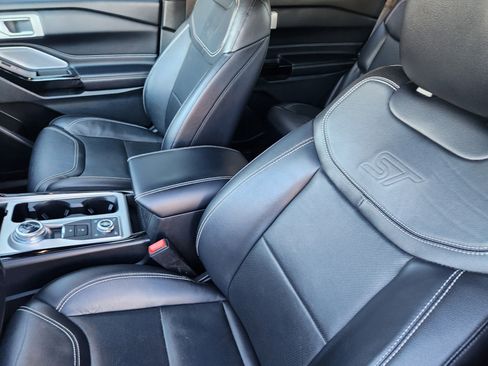 Used 2021 Ford Explorer ST w/ Equipment Group 401A image 16