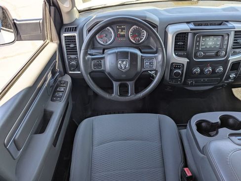 Used 2015 RAM 1500 Classic SLT AWD/4WD image 27